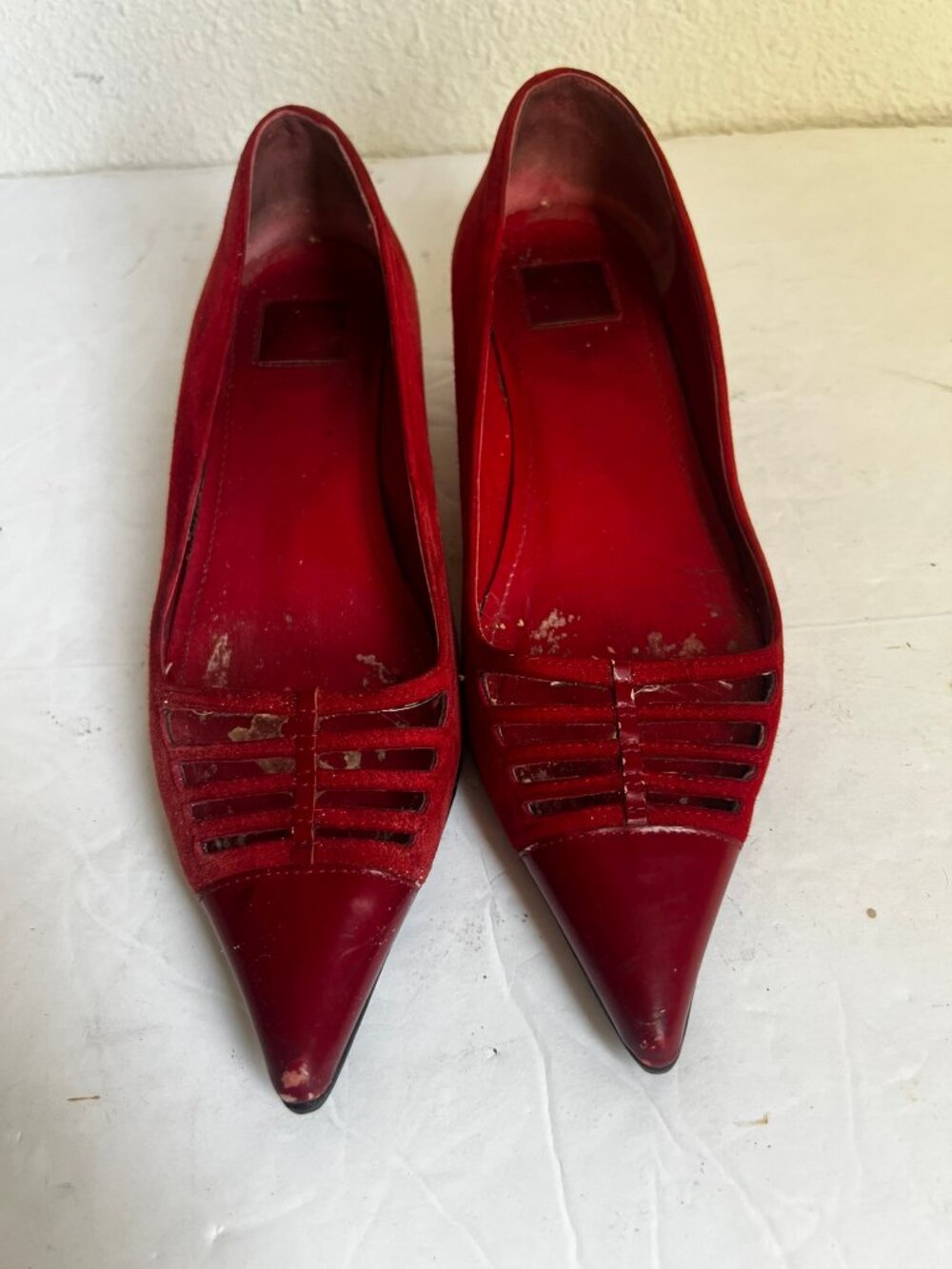 VINTAGE COACH RED SUEDE POINTY TOE KITTEN KEEL PUMPS SZ 5